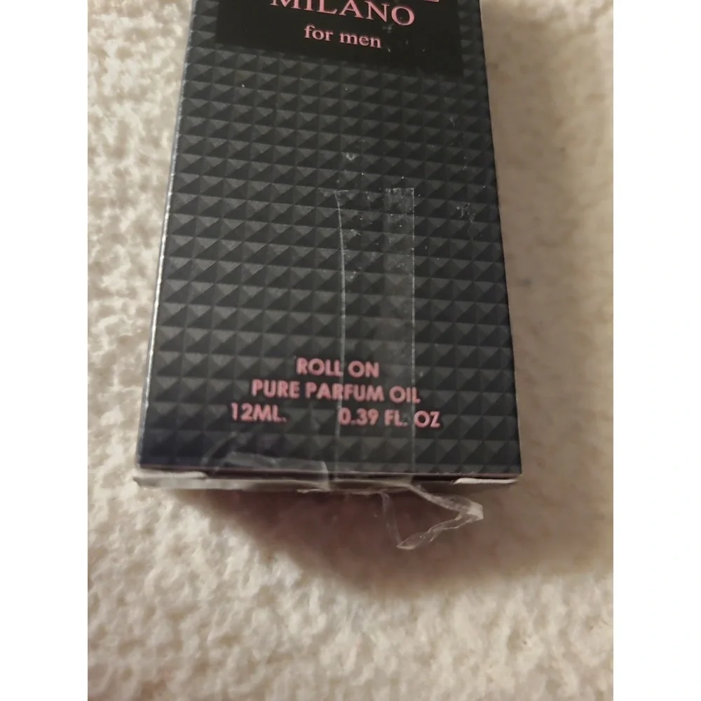 Valentine Milano For Men Roll On Pure Perfume Oil .39 Oz Damage Box